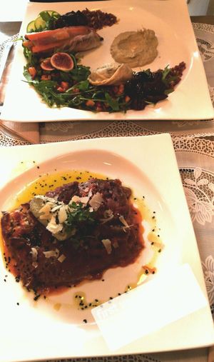 vegan lasagne & kale spinach dumpling with salad at Rayen Vegano in Madrid