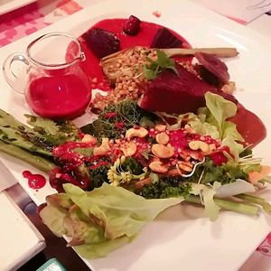 spring menu at Rayen Vegano in Madrid