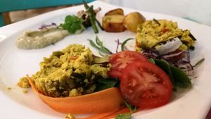 scrambled tofu (brunch special menu, only weekends)  at Rayen Vegano in Madrid