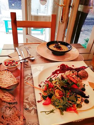 menu del dia  at Rayen Vegano in Madrid