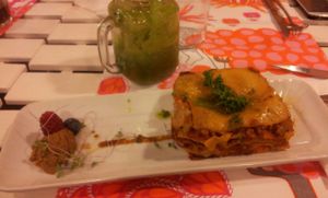 Lasaña de verduras.
Vegetable lasagna. at Rayen Vegano in Madrid