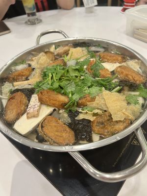 Beeeeeest soup ever   at Mama Go Vege Cafe in Ipoh