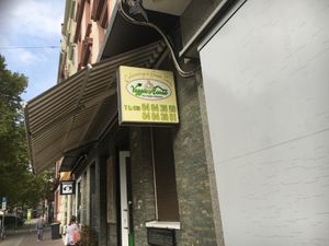 Front entrance at Veggie House in Frankfurt