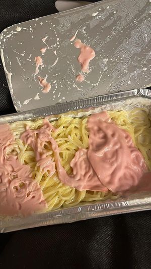 „Spaghetti Carbonara“. I was speechless as I saw what I got. I expected something different from such a well reviewed vegan restaurant… It tasted exactly the way it looks  at Veggie House in Frankfurt