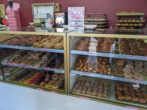 Donut holes are vegan at Ronald's Donuts in Las Vegas