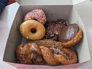 *drools* at Ronald's Donuts in Las Vegas