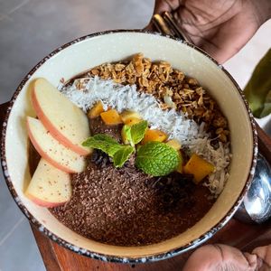 Smoothie Bowl at The Healing Kitchen in Cat Ba