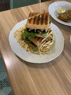 Chicken sandwich  at A Lo Vegano Orlando in Orlando