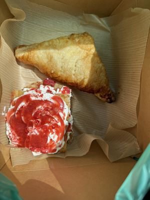 Guava cream cheese pastelito, strawberry crunch cake   at A Lo Vegano Orlando in Orlando