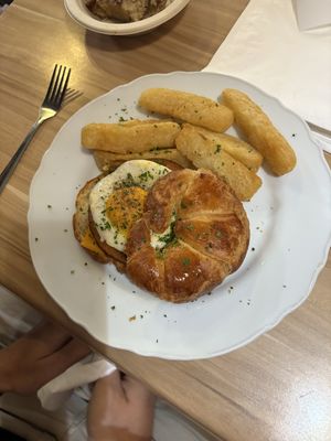   at A Lo Vegano Orlando in Orlando