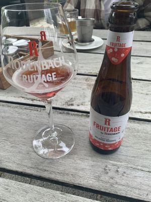 Lokale seizoensbiertje. Zoet en lekker!   at Van der Valk in Molenhoek