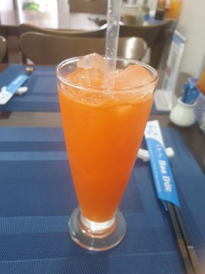 Carrot and some other fruit juice - 7.5/10 at Hoà in Ho Chi Minh City
