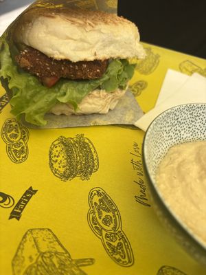 Vegan Cheeseburger   at Fari's in Ljubljana