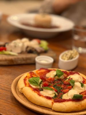 Pizza at CHOICE in Kyoto