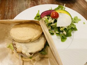 Cheeseburger   at CHOICE in Kyoto