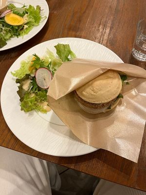 Hamburger  at CHOICE in Kyoto