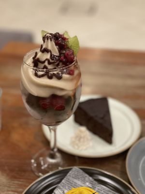 Parfait with fruit and chocolate   at CHOICE in Kyoto