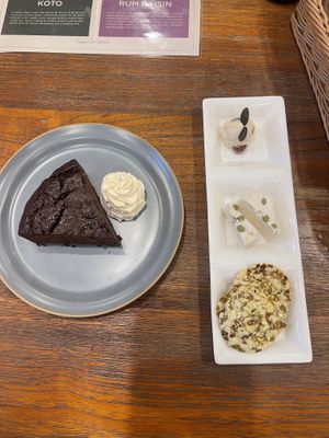 Chocolate cake and a cheese selection.   at CHOICE in Kyoto