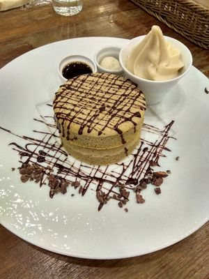 Chocolate panckakes with ice-cream and cheese at CHOICE in Kyoto