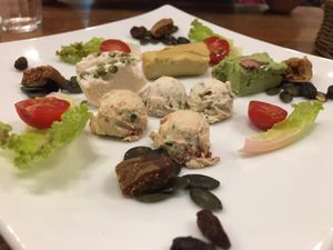 5 cheese plate  at CHOICE in Kyoto