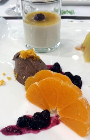 Healthy, delicious dessert platter at CHOICE in Kyoto