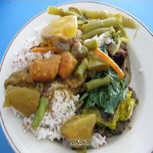 Plate of food from buffet at Nam Heng Vegetarian in Phuket