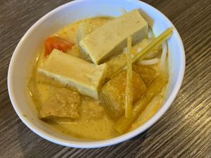 Lemongrass curry tofu at Sassy Foods in San Francisco
