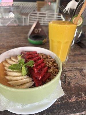 Summer fruit Buddha bowl  at Vegan Soul Cafe in Penida Island