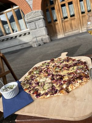 Vegan flammkuchen at Bistro Pier One in Interlaken