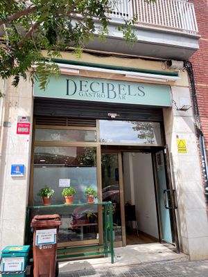 Entrance at Gastrobar Decibels in Premia De Mar