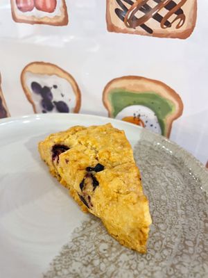  at Gastrobar Decibels in Premia De Mar