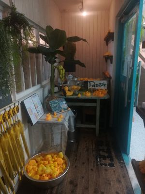 hallway (ask to be seated) at Pamplemousse in Sendai