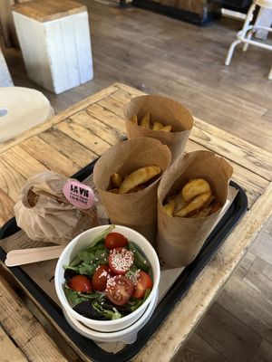   at Hank Cuisine Végétale - Archives in Paris