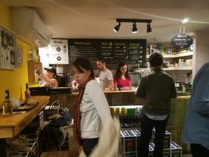 counter at Hank Cuisine Végétale - Archives in Paris