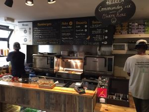 Ordering Area at Hank Cuisine Végétale - Archives in Paris