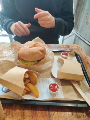  at Hank Cuisine Végétale - Archives in Paris