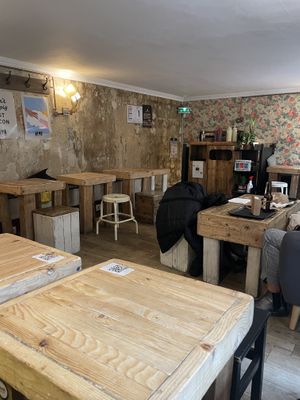 Seating area #Veganuary at Hank Cuisine Végétale - Archives in Paris