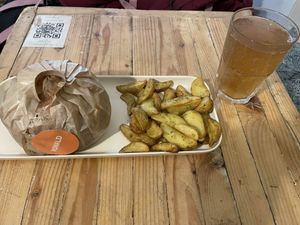   at Hank Cuisine Végétale - Archives in Paris