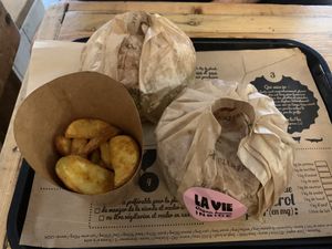   at Hank Cuisine Végétale - Archives in Paris