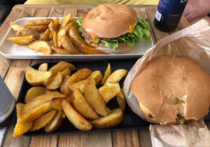 Yummy vegan burgers    at Hank Cuisine Végétale - Archives in Paris