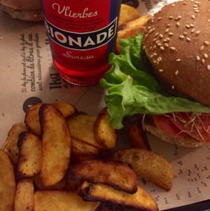   at Hank Cuisine Végétale - Archives in Paris