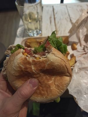  at Hank Cuisine Végétale - Archives in Paris