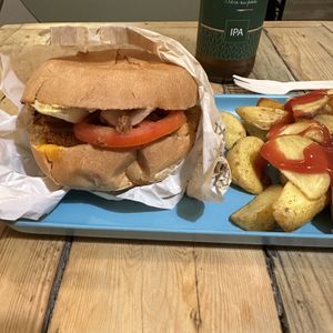 Cocorico sandwich w/ potato wedges  at Hank Cuisine Végétale - Archives in Paris