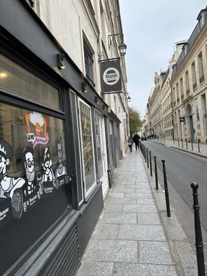   at Hank Cuisine Végétale - Archives in Paris