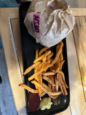   at Hank Cuisine Végétale - Archives in Paris