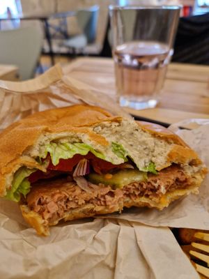  at Hank Cuisine Végétale - Archives in Paris