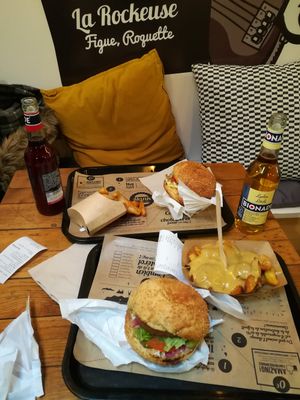 Ordered two menus at Hank Cuisine Végétale - Archives in Paris