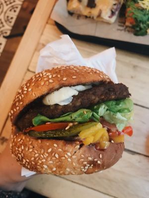 Burgerrrrr at Hank Cuisine Végétale - Archives in Paris