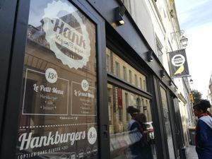 The entrance at Hank Cuisine Végétale - Archives in Paris