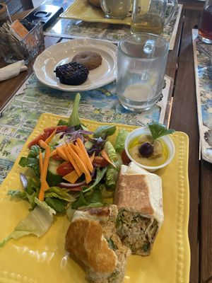   at Tea House 650 Cafe in Crystal River